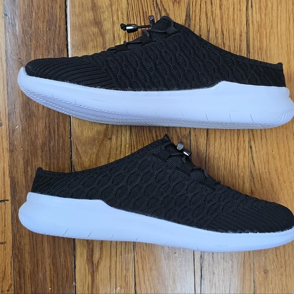 Propét Black Slip On Sneakers Size 5M